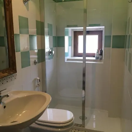 Calecatine לינה וארוחת בוקר